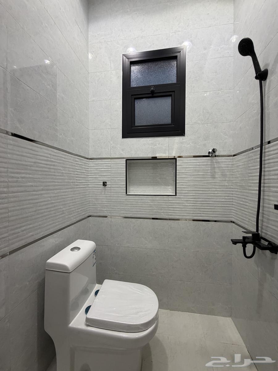 5 bedroom villa in Al Faisaliyyah 10