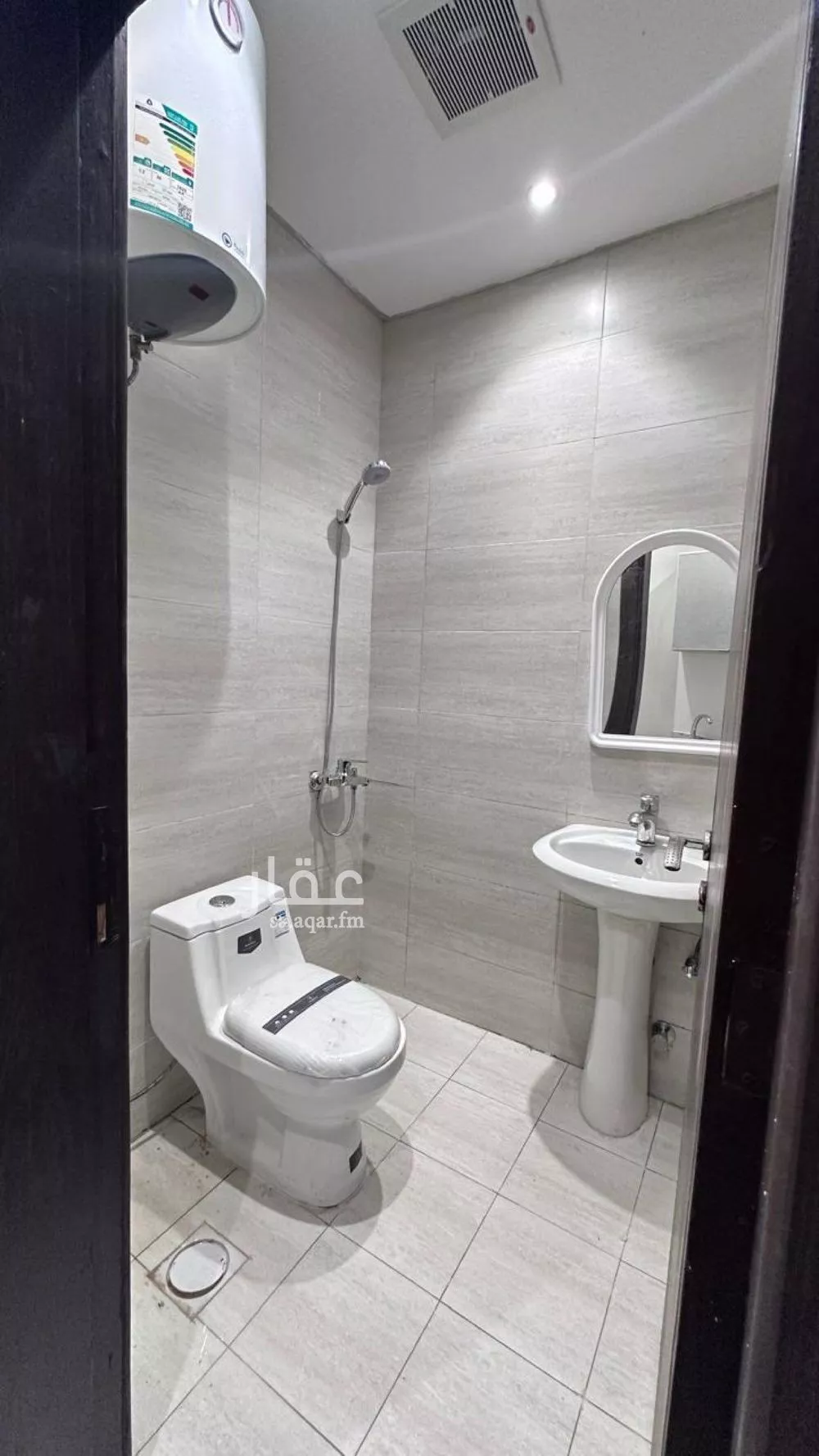 1 bedroom apartment in Dhahrat Laban 9