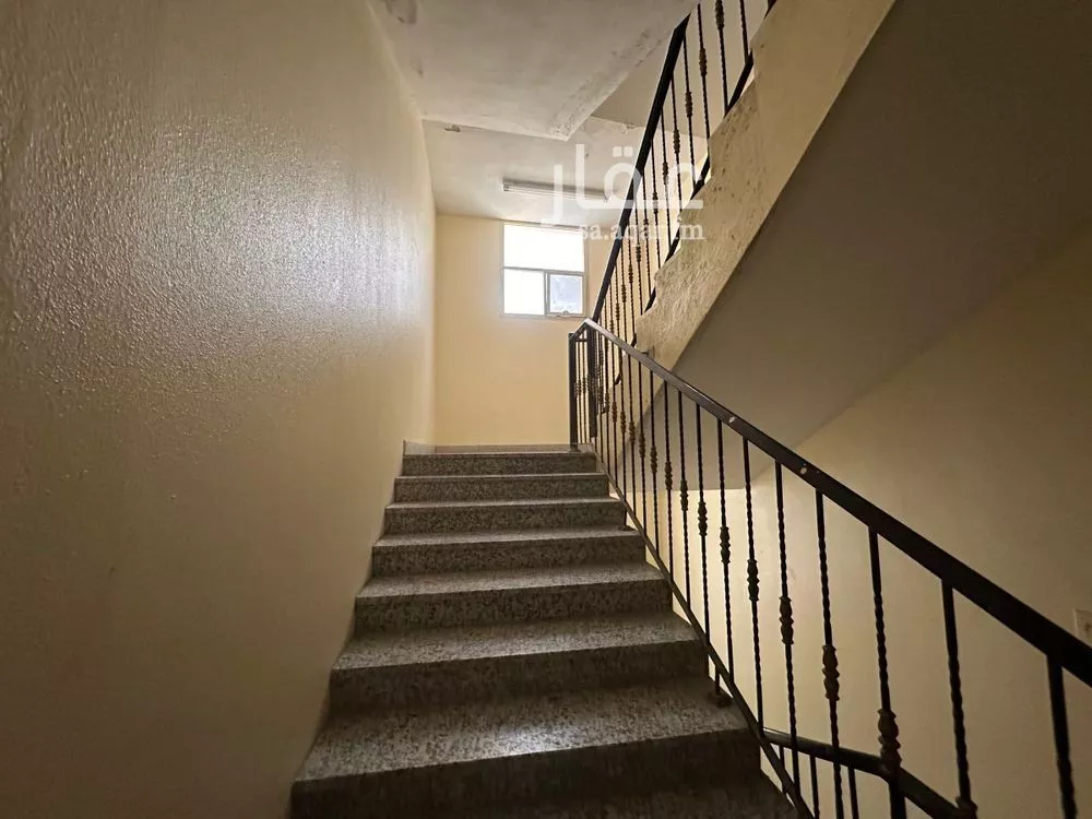 عمارة 1033 م² في الفردوس 5