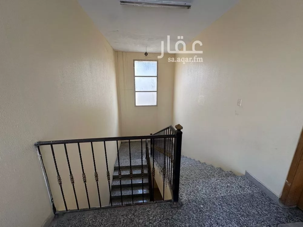 عمارة 1033 م² في الفردوس 10