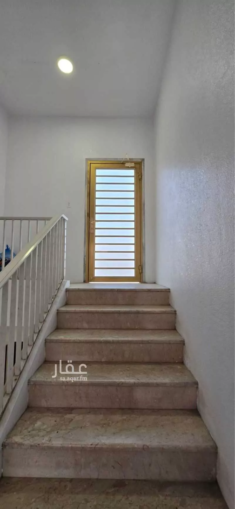 500 sqm building in Al Mazrouiyah 6