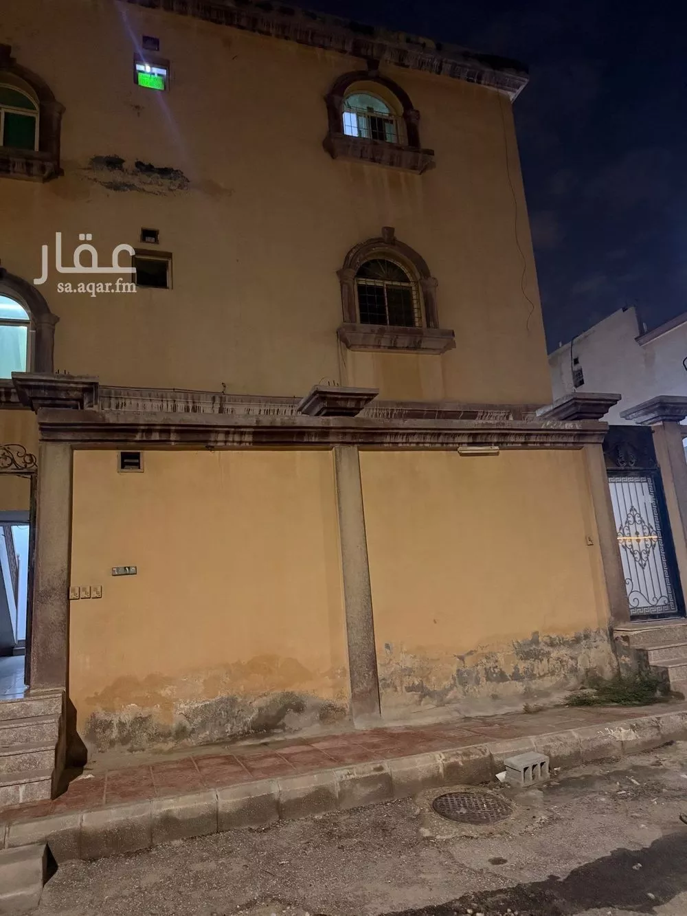 عمارة 400 م² في طيبة 13