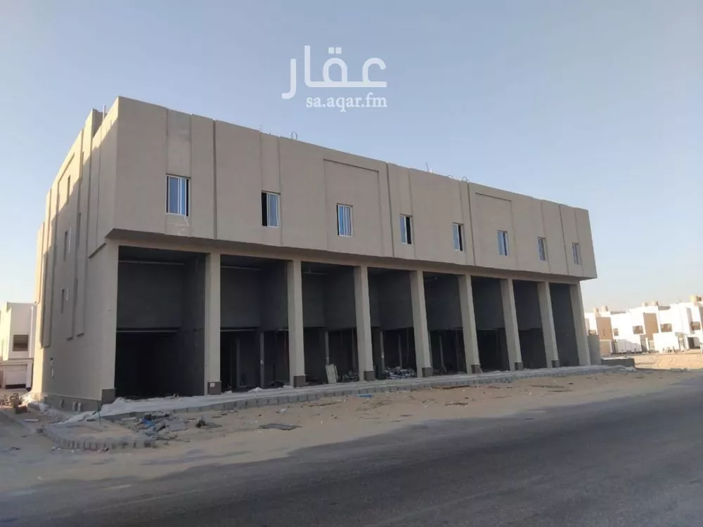 محل 735 م² في الأمل 2