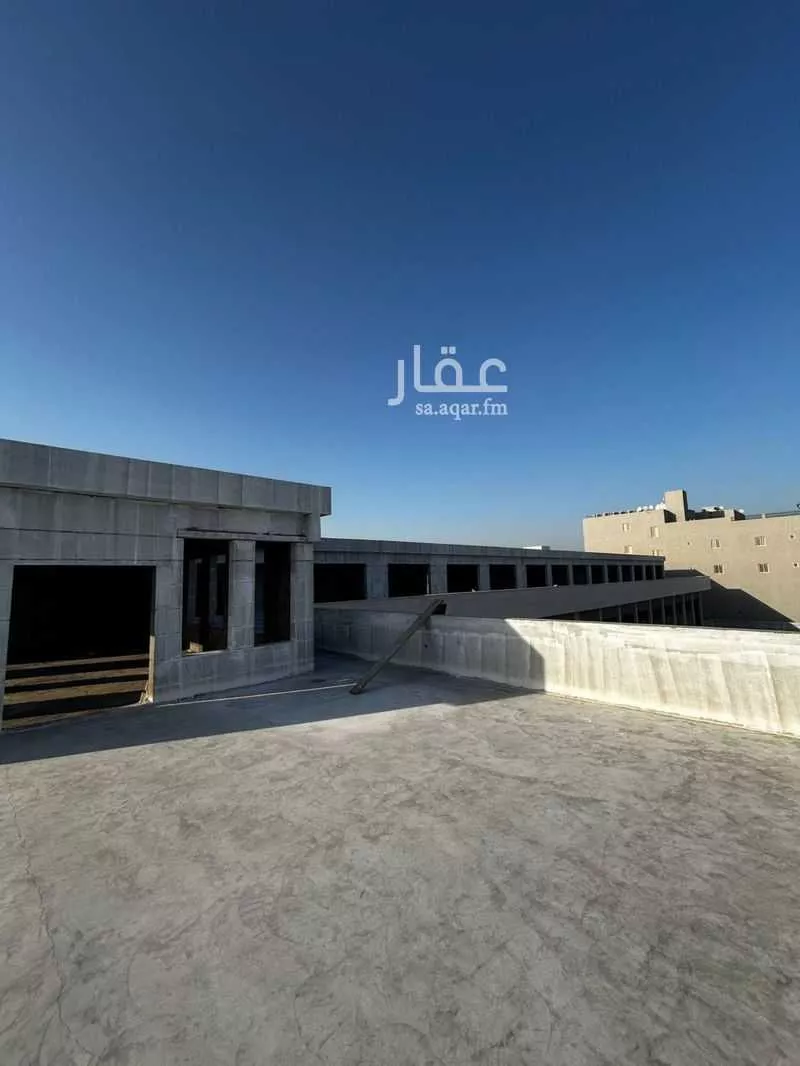 محل 2826 م² في الشعلة 3