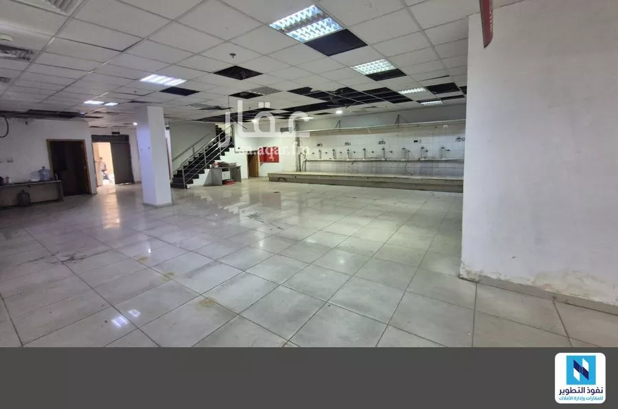 2400 sqm shop in Al Khalidiyah Ash Shamaliyah 5