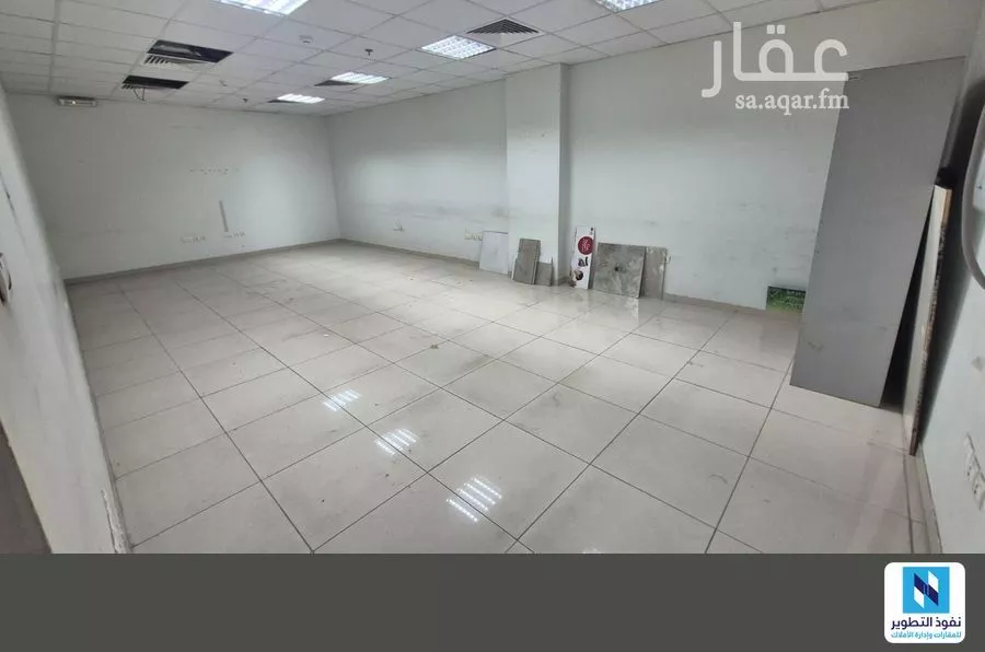 2400 sqm shop in Al Khalidiyah Ash Shamaliyah 6
