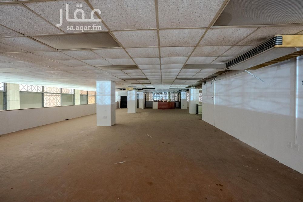 shop in Al Mazrouiyah, Eastern Province 3