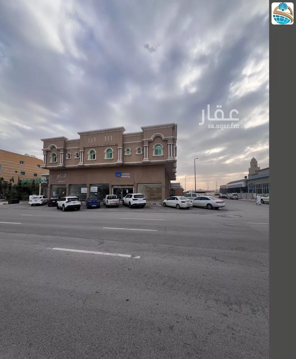 1182 sqm shop in Ar Rayan 8