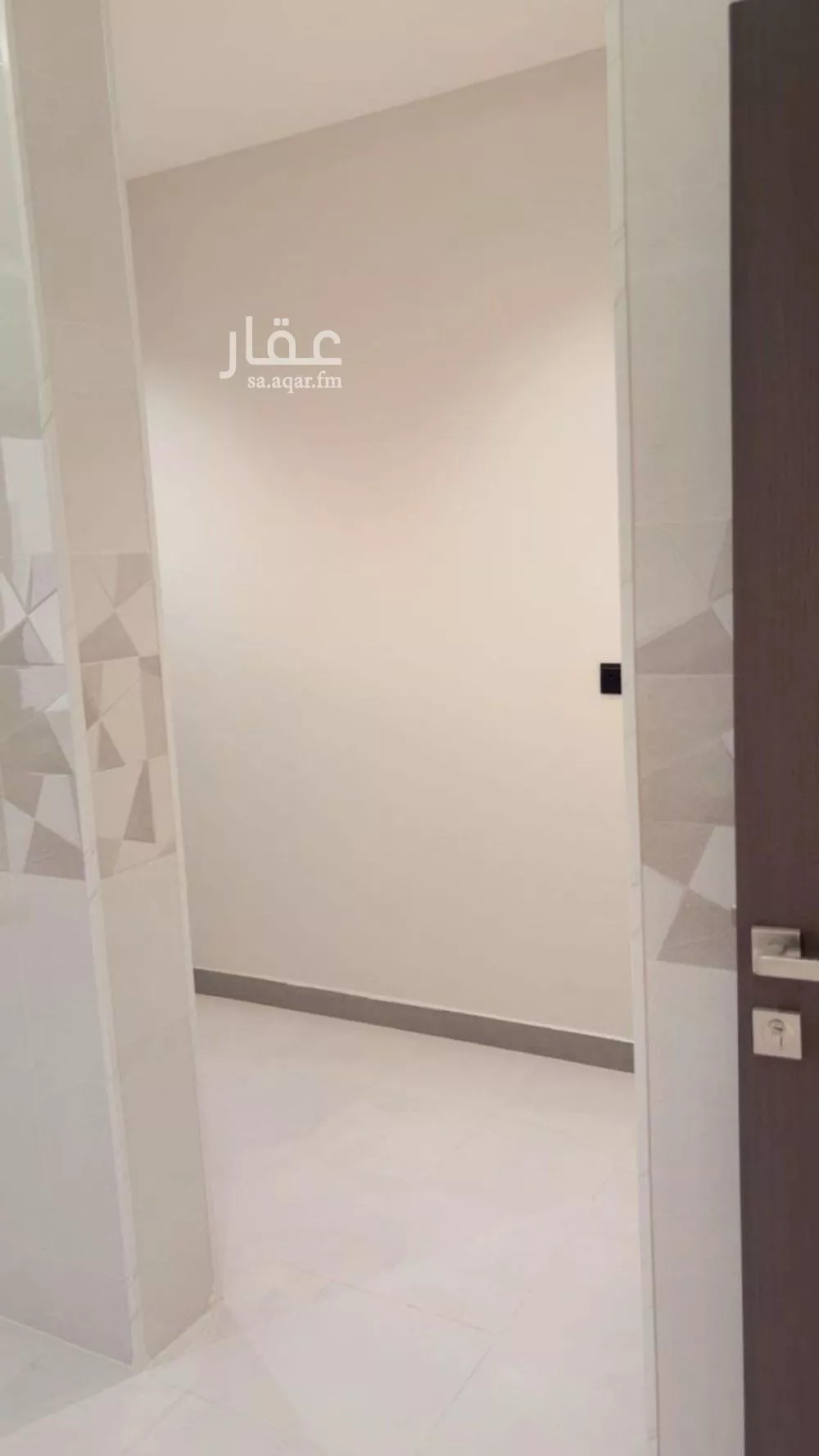 600 sqm building in Al Amanah 3