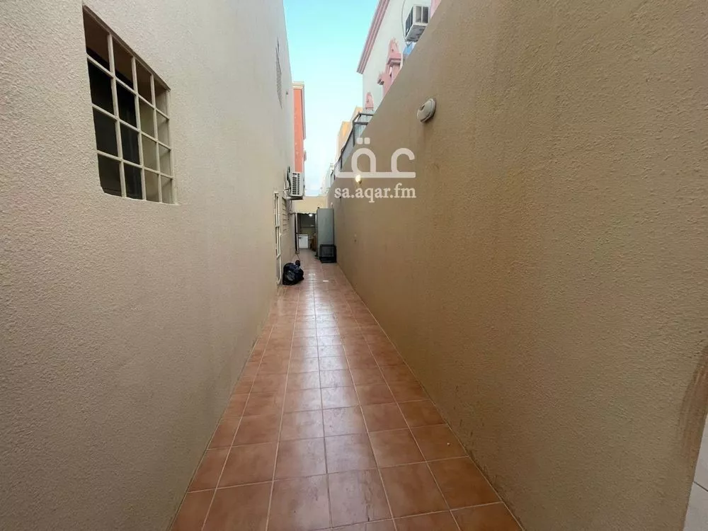 500 sqm building in Al Jamiyin 6