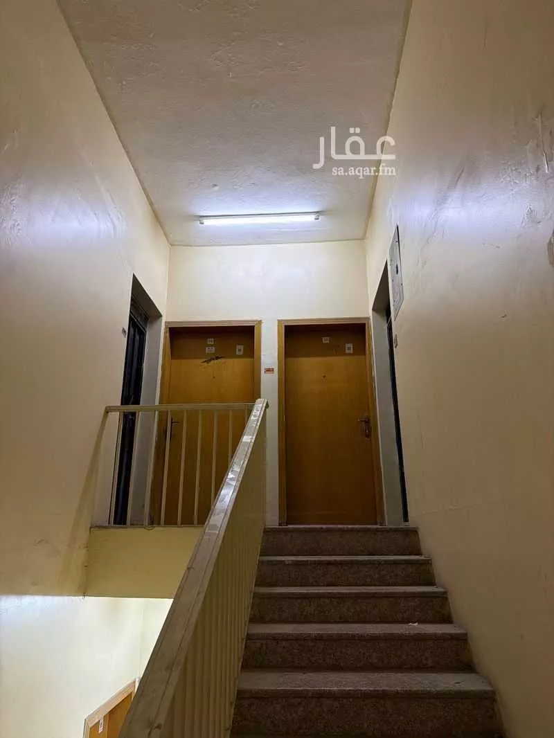 325 sqm building in Al Badiyah 7