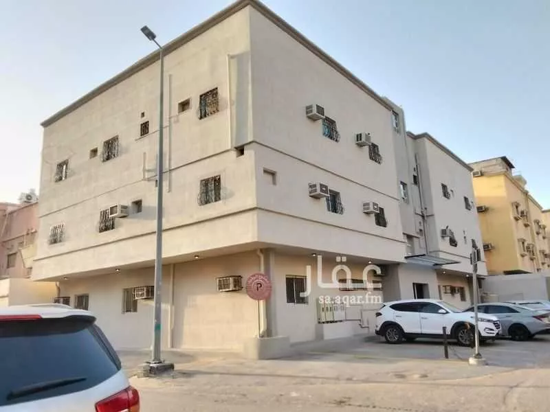 عمارة 607 م² في النخيل 6