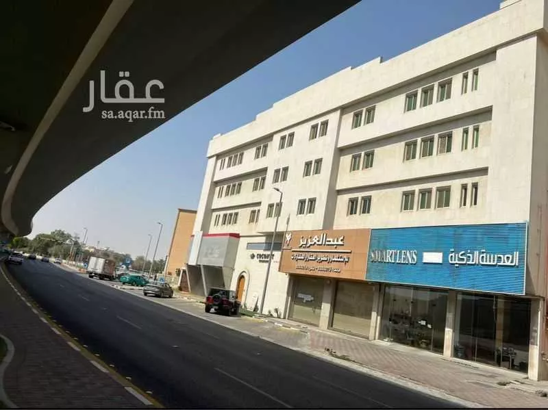 عمارة 1861 م² في العزيزية 3