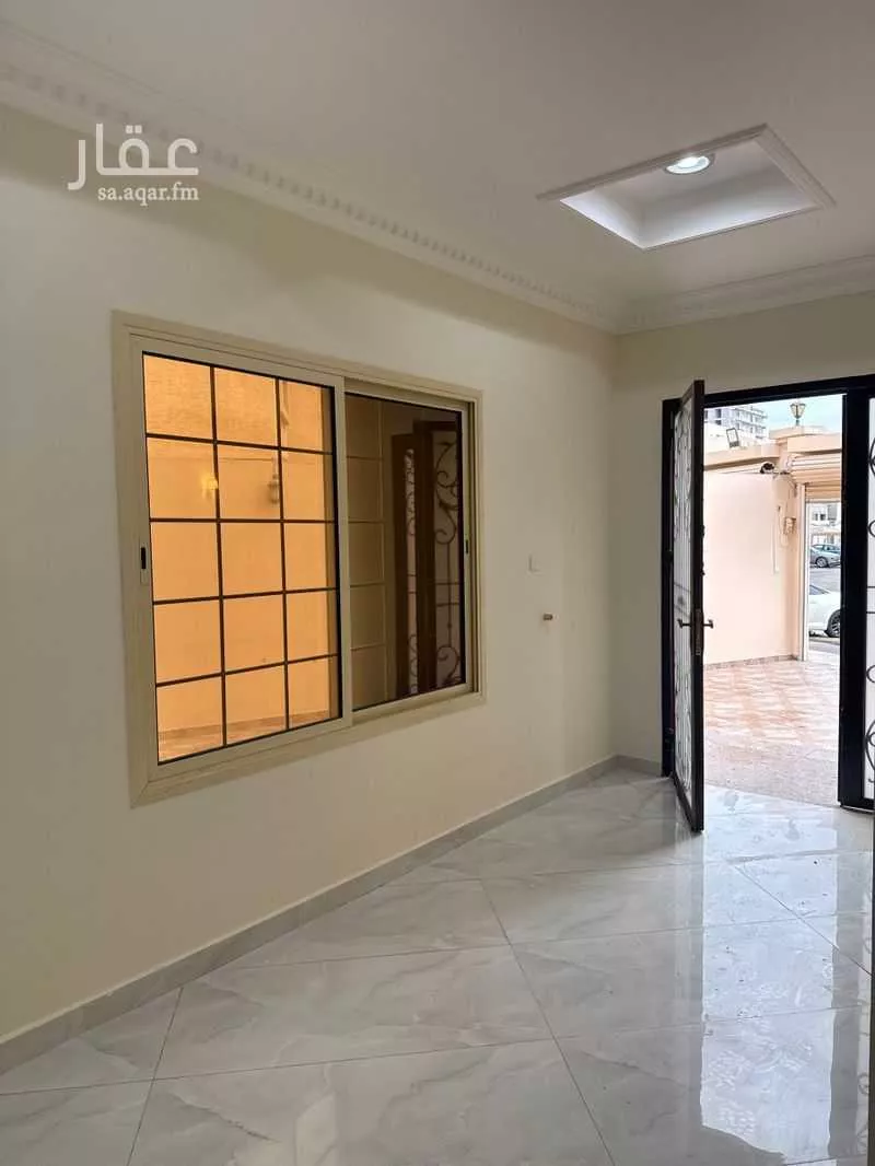 عمارة 554 م² في الشاطئ الغربي 6