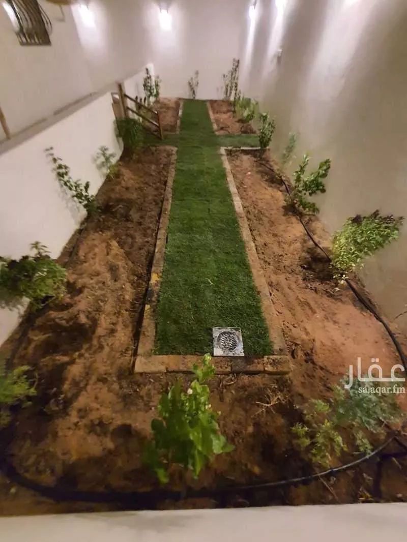 600 sqm building in Al Amanah 2