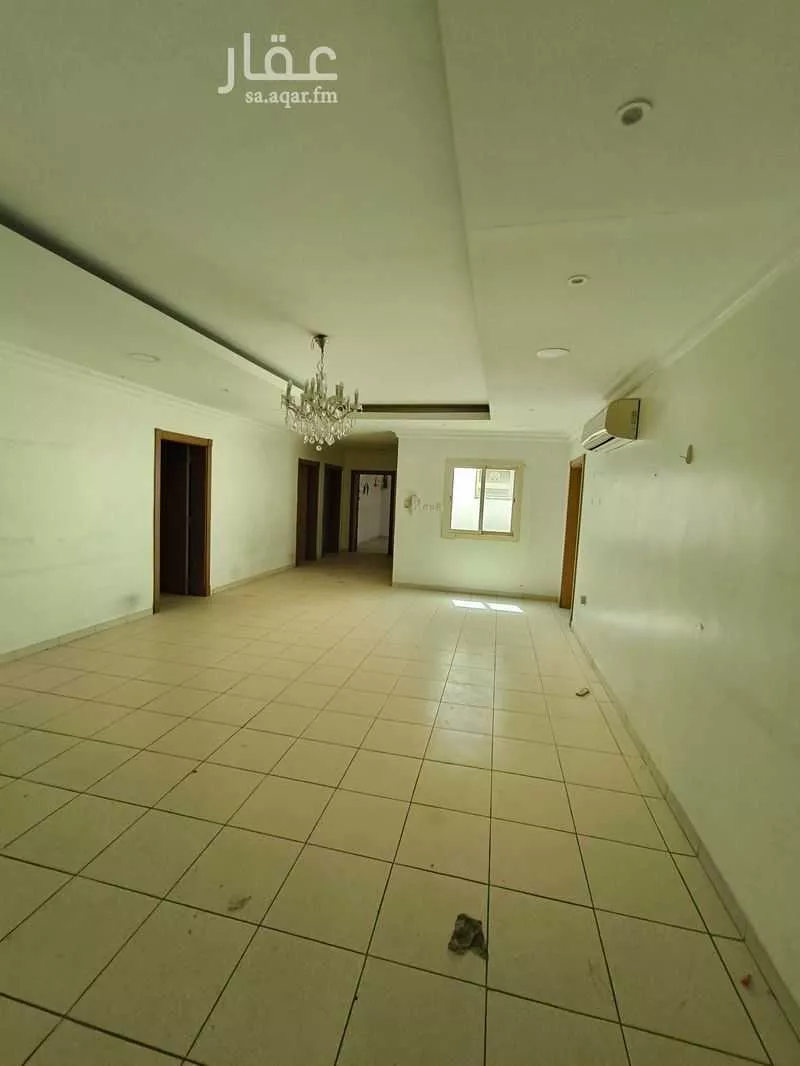 عمارة 744 م² في المنار 18