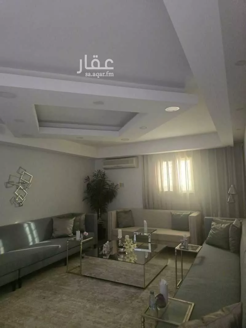 عمارة 765 م² في المنار 12