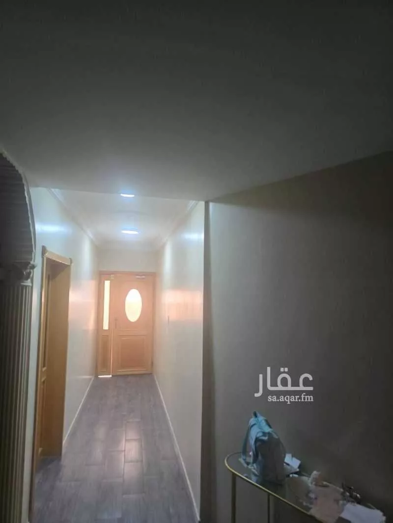 عمارة 765 م² في المنار 13