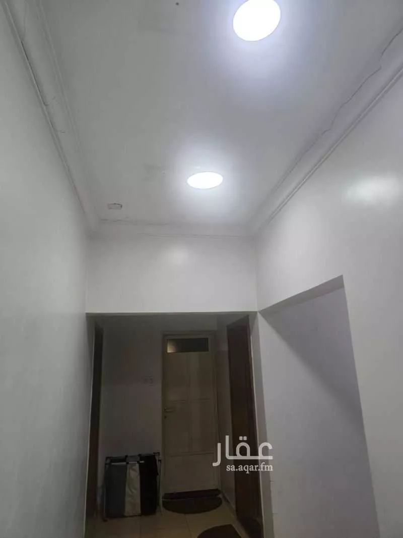 عمارة 765 م² في المنار 16
