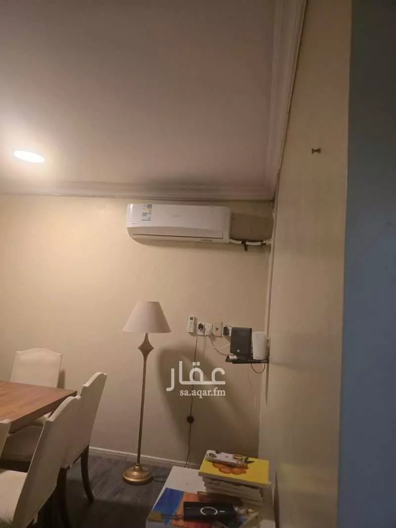 عمارة 765 م² في المنار 8