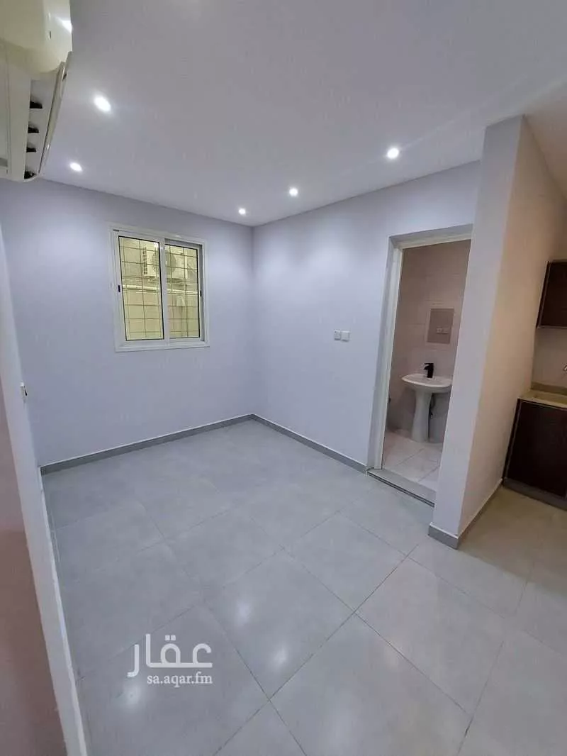 800 sqm building in Al Muraikabat 6