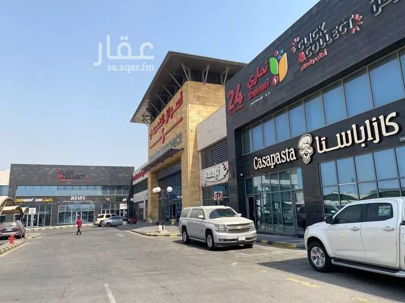 100 sqm shop in Abdullah Fuad 3