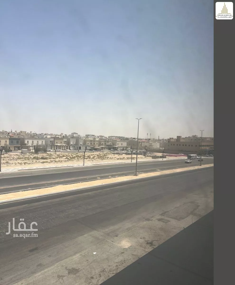 محل 2703 م² في الشعلة 8