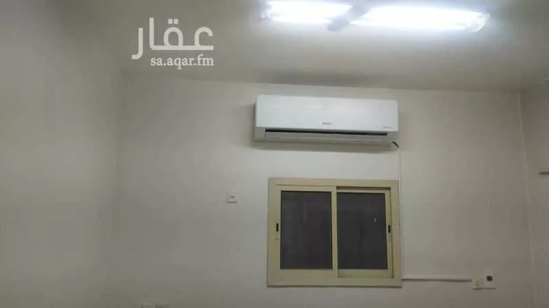 عمارة 336 م² في مدينة العمال 4
