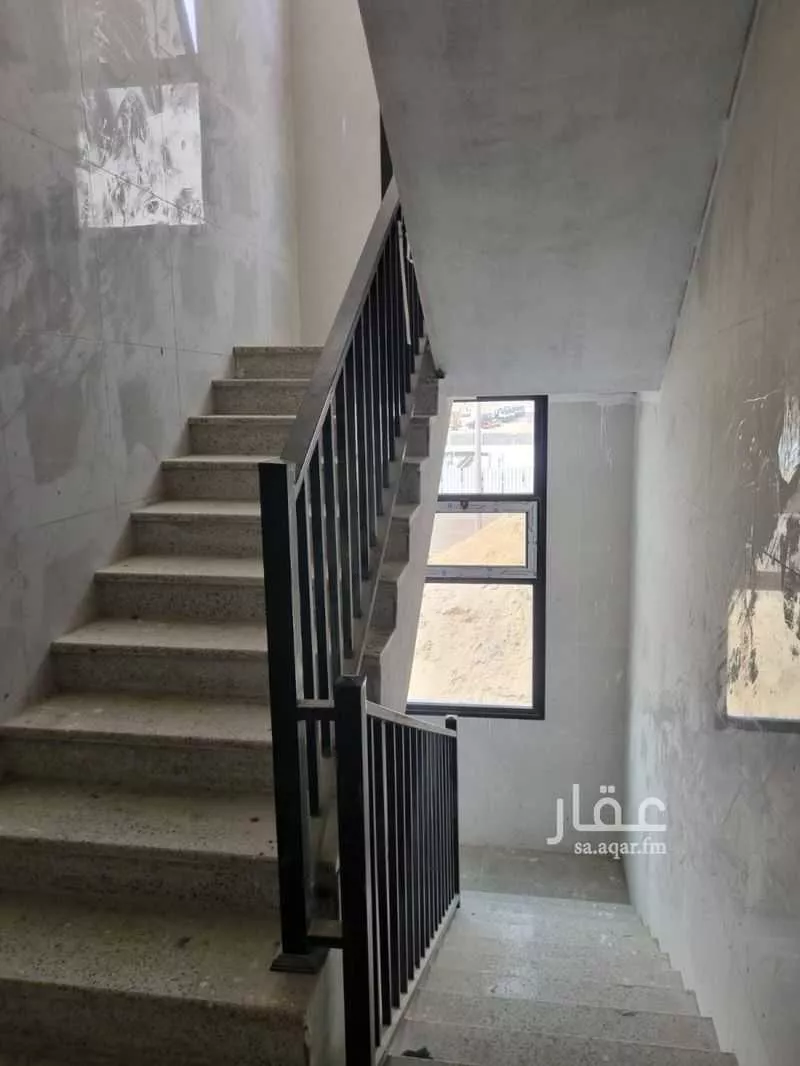 569 sqm building in Second Industrial City 4