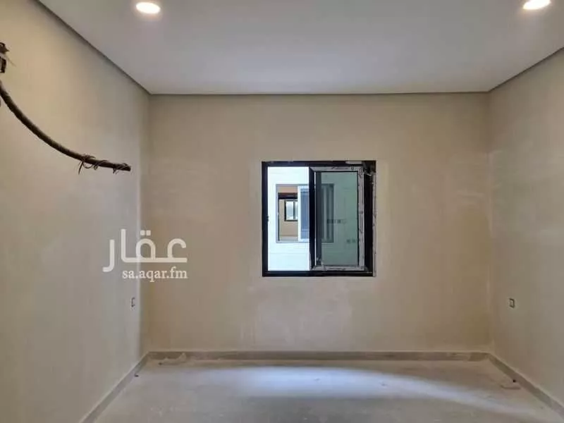 569 sqm building in Second Industrial City 7