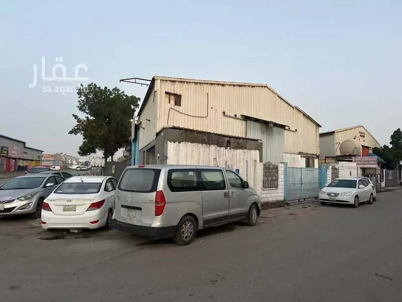575 sqm building in Al Khudariyah 4