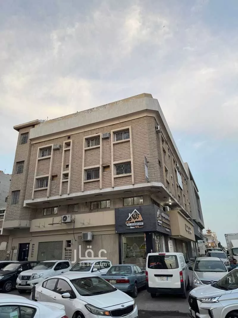 عمارة 325 م² في القزاز 3