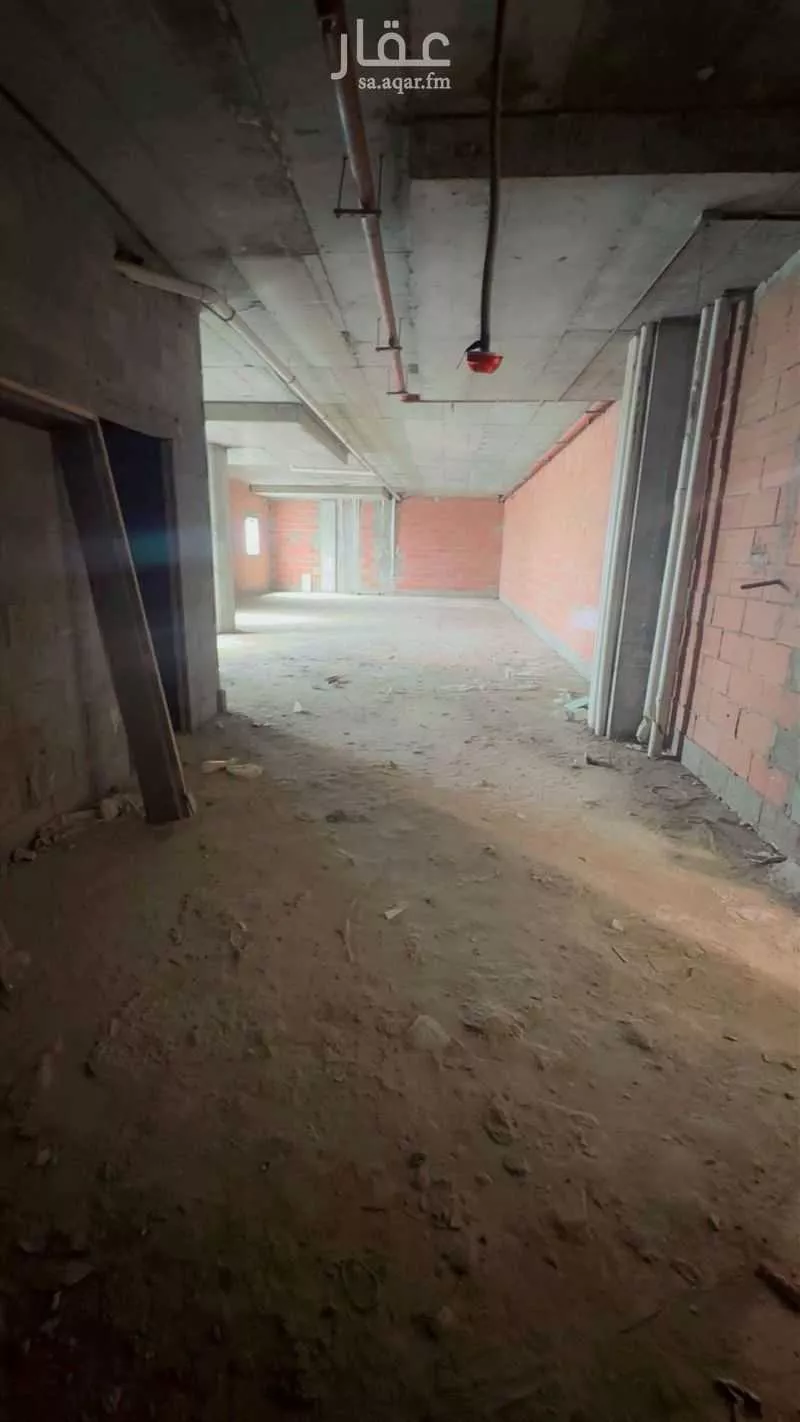 960 sqm office in Al Aziziyah 5