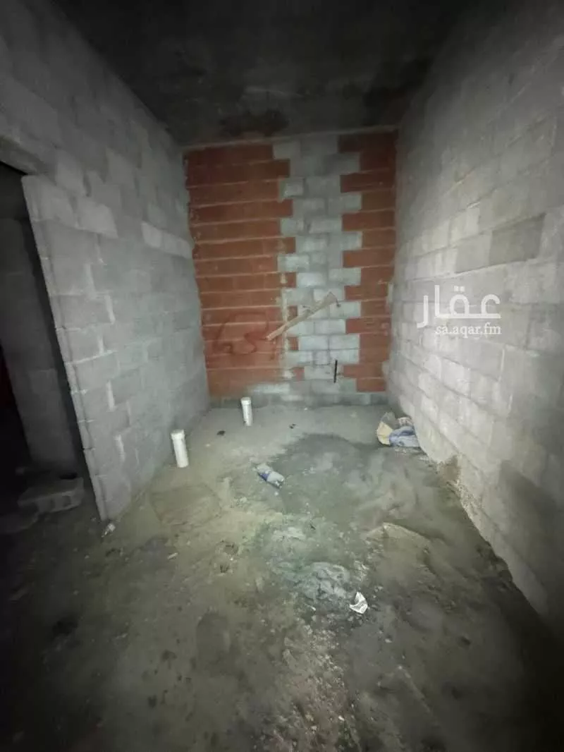 960 sqm office in Al Aziziyah 6