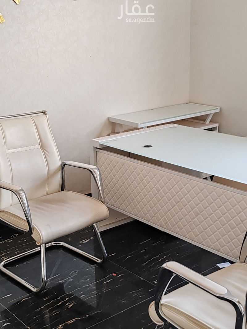 2 bedroom office in Al Aziziyah, Eastern Province 13