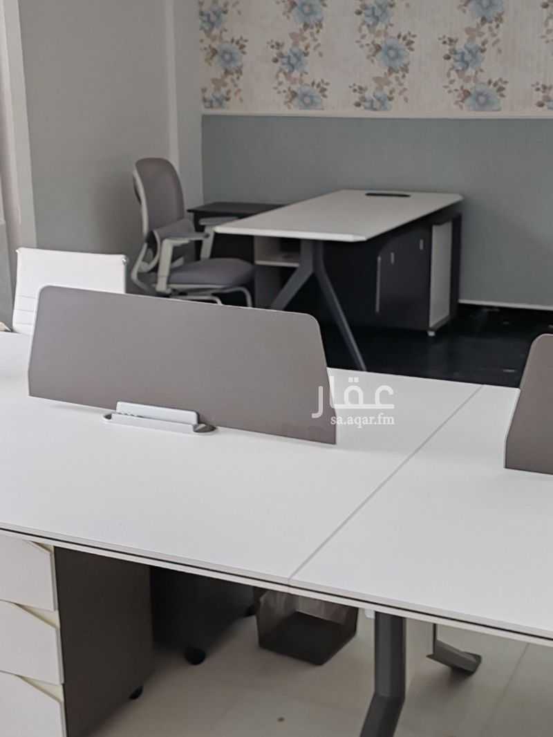 2 bedroom office in Al Aziziyah, Eastern Province 2