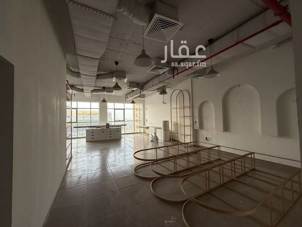 100 sqm office in Al Mazrouiyah 5