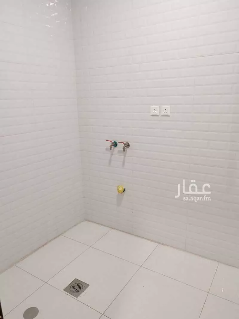 عمارة 729 م² في الجوهرة 10