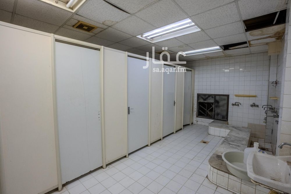 30 bedroom building in Al Mazrouiyah, Eastern Province 3