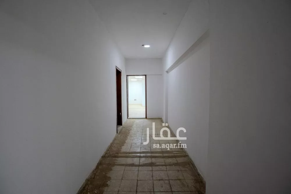 عمارة 1500 م² في المزروعية 22