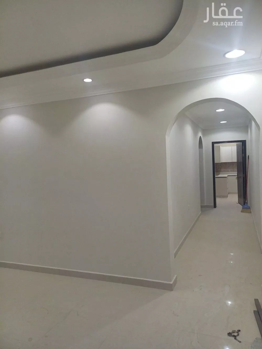 عمارة 1200 م² في الشعلة 5