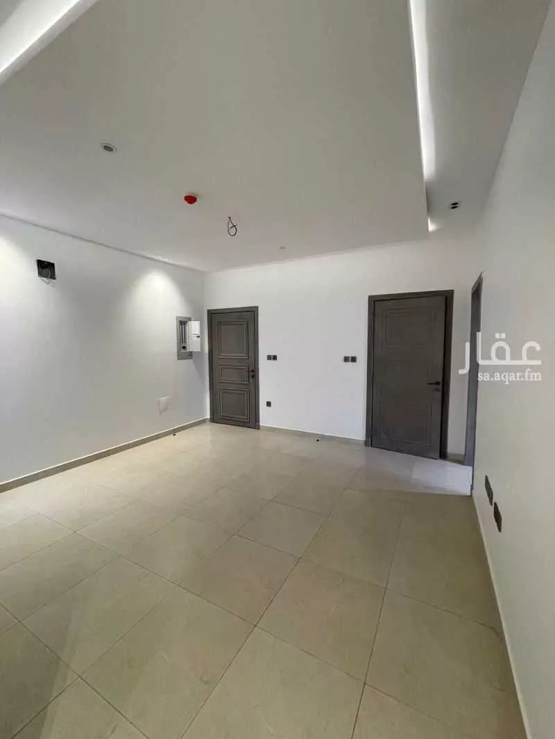 عمارة 900 م² في البساتين 6