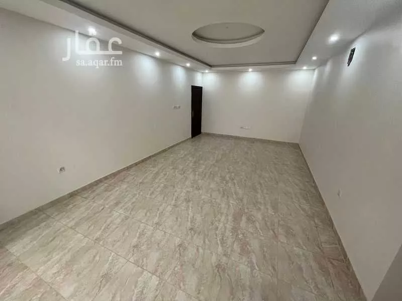 عمارة 600 م² في الشعلة 3