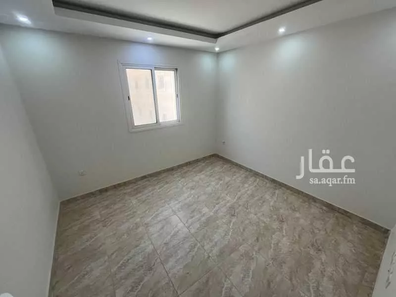 عمارة 600 م² في الشعلة 10