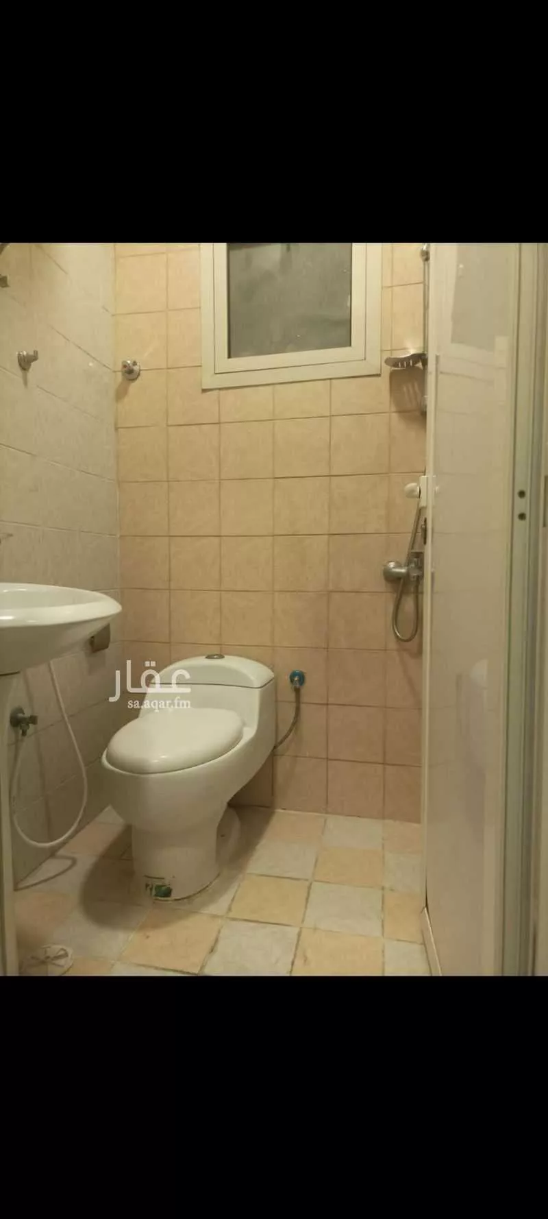 عمارة 2070 م² في المنار 13