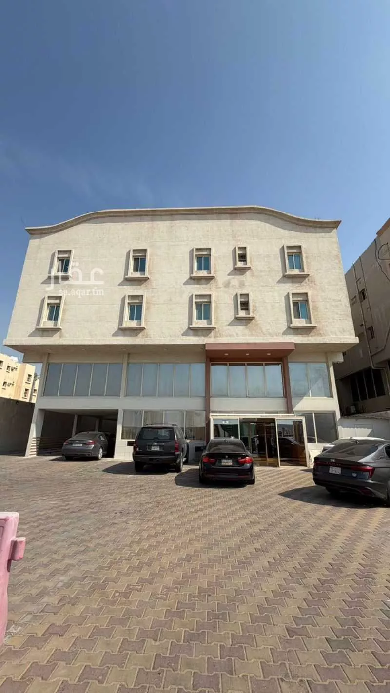 عمارة 994 م² في المنار 2