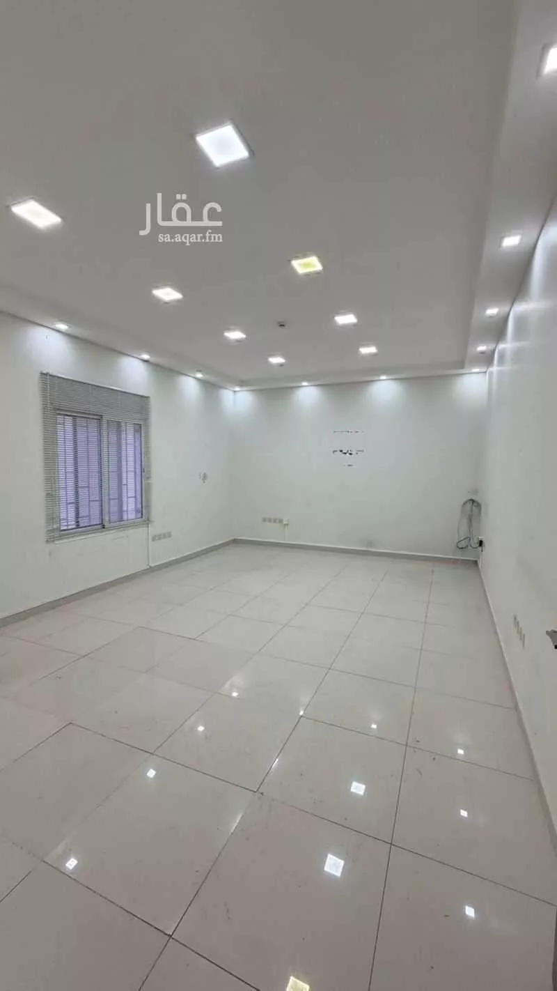 عمارة 994 م² في المنار 3