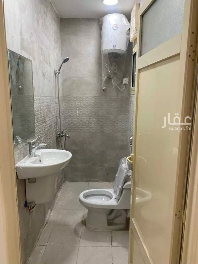عمارة 139 م² في القزاز 6