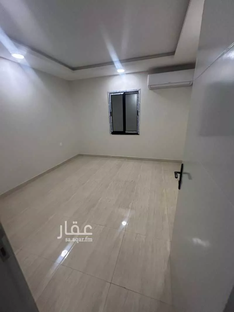 650 sqm building in Al Dabab 6