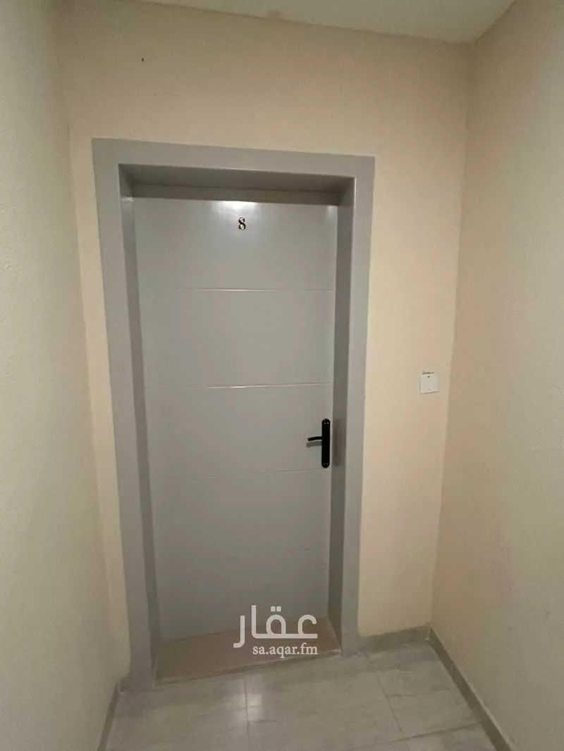 عمارة 927 م² في الجامعيين 2